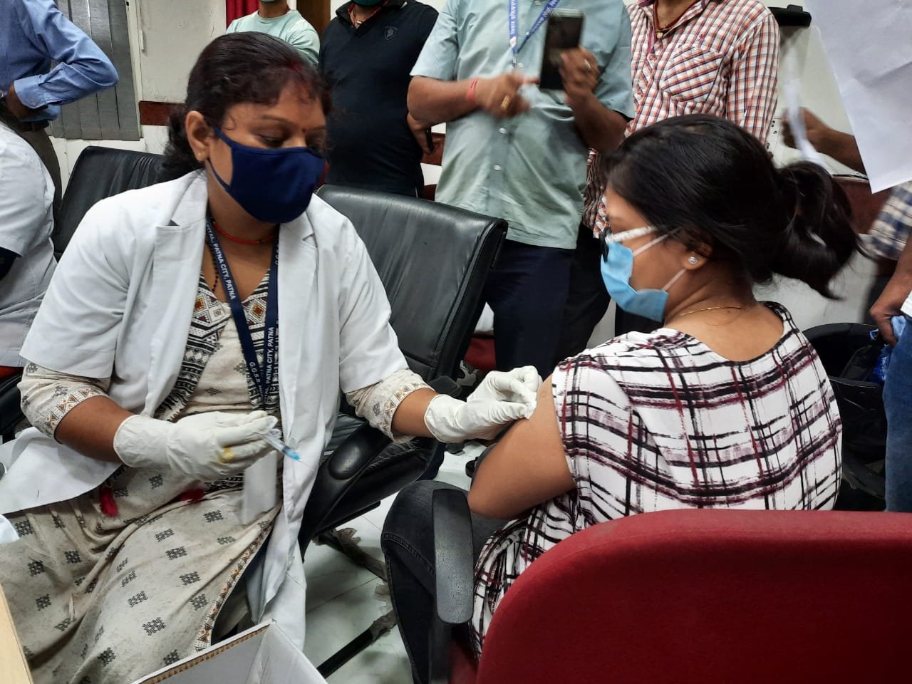 Rashtriya Jagrookta | सचिवालयकर्मियों एवं उनके परिवारजनों का हुआ टीकाकरण