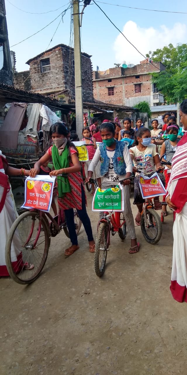 Rashtriya Jagrookta | खगड़िया में पोषण माह की सफलता को लेकर निकाली गई साइकिल...