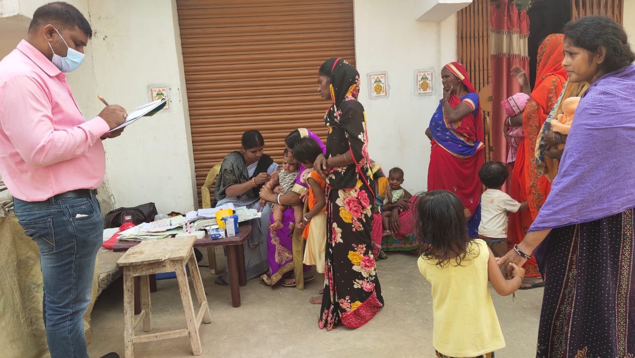 Rashtriya Jagrookta | जिले में ऑगनबाड़ी केंद्रों पर टीकाकरण का हुआ आयोजन